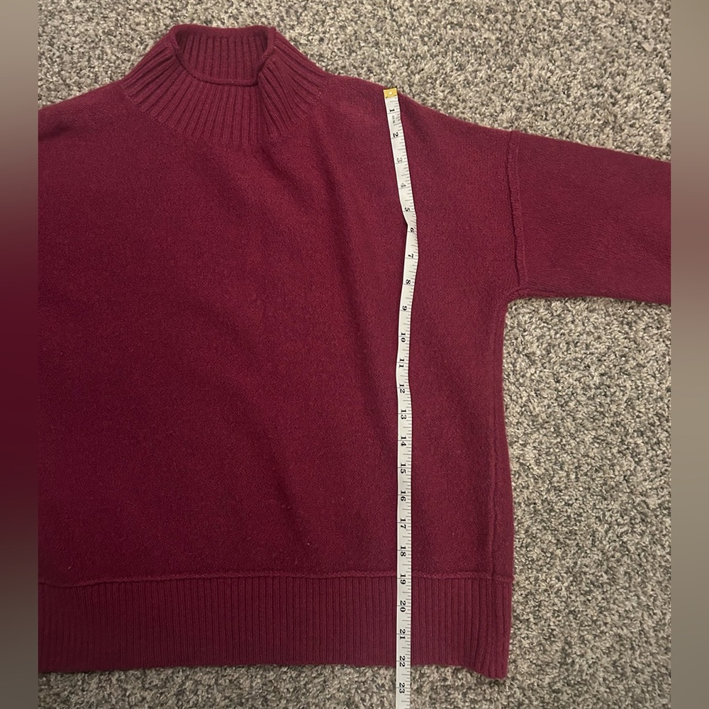 Pink Universal Threads Sweater - Great for Valentines Day! - Picture 8 of 8